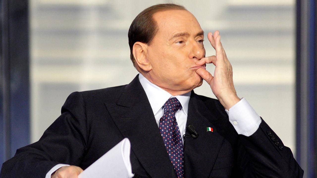 Berlusconi’nin “Bunga Bunga” sarayı milyonlarca euroya satıldı! Yeni sahibi herkesi şaşırttı